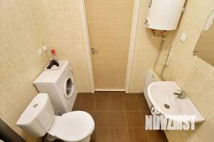 Студия квартира, посуточно, 36м2, 1/5 этаж