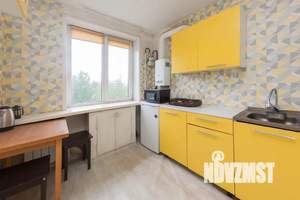 2-к квартира, посуточно, 42м2, 5/6 этаж