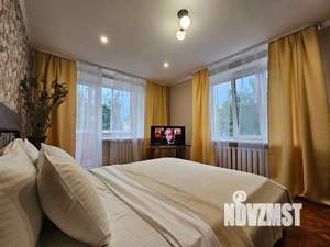 2-к квартира, посуточно, 55м2, 3/6 этаж