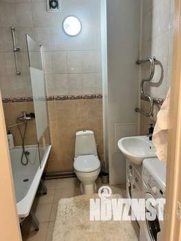 1-к квартира, посуточно, 42м2, 5/8 этаж