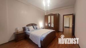 1-к квартира, посуточно, 70м2, 3/9 этаж