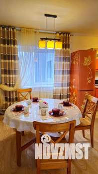 1-к квартира, посуточно, 61м2, 3/7 этаж