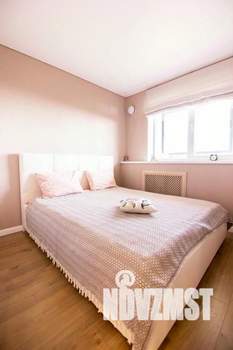 2-к квартира, посуточно, 50м2, 1/1 этаж