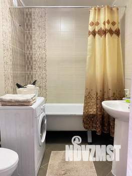 1-к квартира, посуточно, 34м2, 4/5 этаж