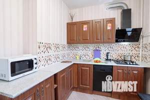 1-к квартира, посуточно, 50м2, 3/5 этаж