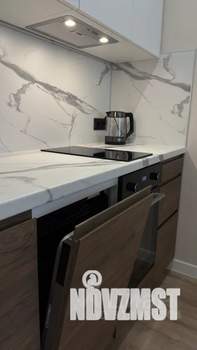 2-к квартира, посуточно, 44м2, 8/21 этаж