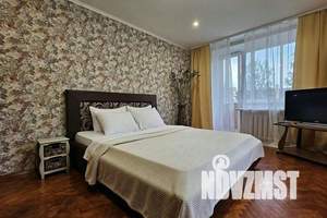 2-к квартира, посуточно, 53м2, 3/5 этаж