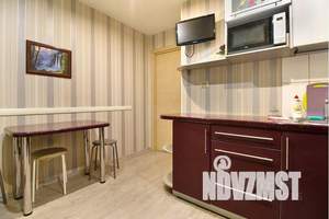 1-к квартира, посуточно, 36м2, 2/10 этаж