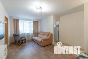 2-к квартира, посуточно, 45м2, 1/5 этаж
