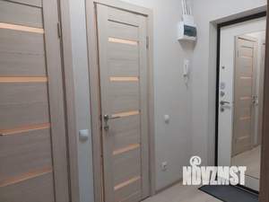 Студия квартира, посуточно, 46м2, 15/25 этаж