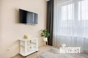 1-к квартира, посуточно, 36м2, 6/21 этаж