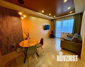 2-к квартира, посуточно, 49м2, 14/21 этаж