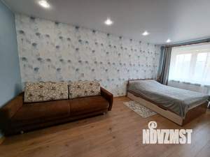 1-к квартира, посуточно, 40м2, 4/9 этаж