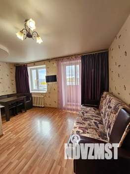 Студия квартира, посуточно, 29м2, 8/9 этаж