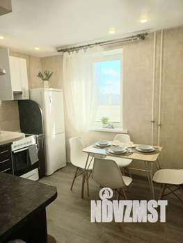 2-к квартира, посуточно, 44м2, 13/17 этаж