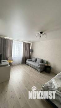 1-к квартира, посуточно, 38м2, 1/1 этаж