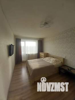 1-к квартира, посуточно, 36м2, 9/9 этаж