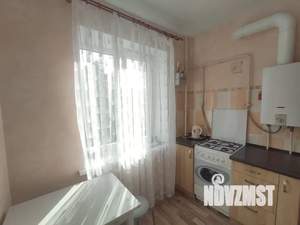 1-к квартира, посуточно, 32м2, 4/5 этаж