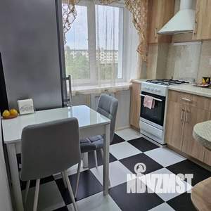 2-к квартира, посуточно, 48м2, 3/5 этаж