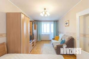 1-к квартира, посуточно, 42м2, 1/1 этаж