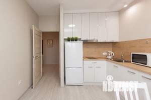 1-к квартира, посуточно, 42м2, 4/4 этаж