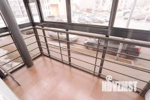 Студия квартира, посуточно, 36м2, 1/9 этаж