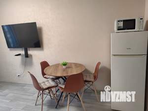 2-к квартира, посуточно, 36м2, 18/24 этаж