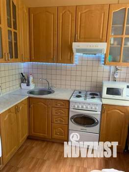 2-к квартира, посуточно, 50м2, 3/5 этаж