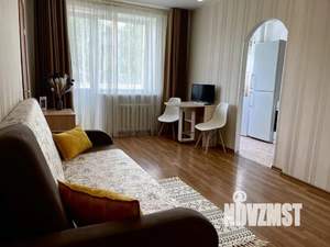 2-к квартира, посуточно, 44м2, 1/1 этаж