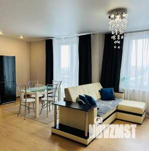 Студия квартира, посуточно, 30м2, 12/18 этаж
