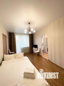 1-к квартира, посуточно, 36м2, 1/1 этаж