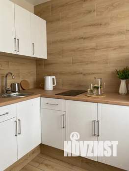 1-к квартира, посуточно, 37м2, 7/10 этаж