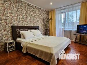 2-к квартира, посуточно, 55м2, 3/6 этаж