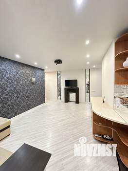 3-к квартира, на длительный срок, 65м2, 1/5 этаж