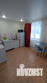 Студия квартира, посуточно, 28м2, 2/5 этаж