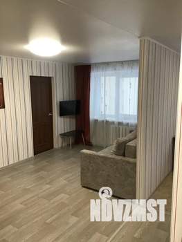 2-к квартира, посуточно, 42м2, 2/6 этаж