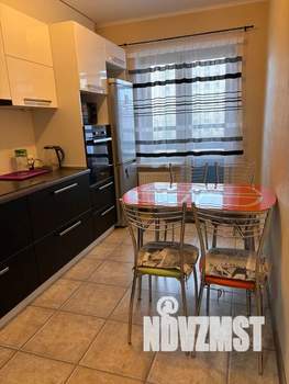 1-к квартира, посуточно, 38м2, 2/6 этаж