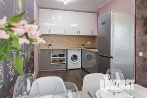 1-к квартира, посуточно, 38м2, 4/25 этаж