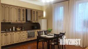 1-к квартира, посуточно, 70м2, 3/9 этаж