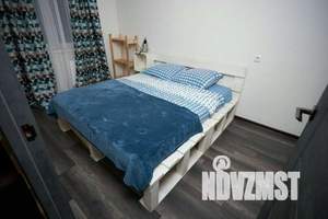 1-к квартира, посуточно, 40м2, 8/12 этаж
