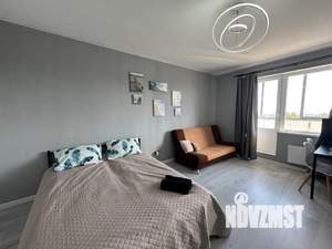 Студия квартира, посуточно, 37м2, 7/10 этаж