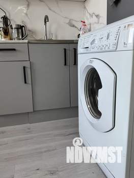 Студия квартира, посуточно, 37м2, 7/10 этаж