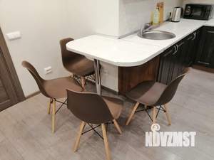 Студия квартира, посуточно, 36м2, 1/9 этаж