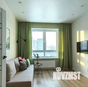 1-к квартира, посуточно, 40м2, 22/25 этаж