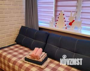 Студия квартира, посуточно, 23м2, 1/5 этаж