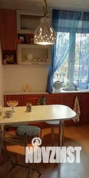 2-к квартира, посуточно, 48м2, 1/4 этаж