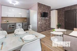 1-к квартира, посуточно, 38м2, 4/25 этаж