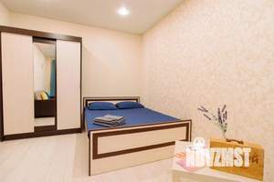 2-к квартира, посуточно, 50м2, 1/1 этаж