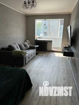 1-к квартира, посуточно, 42м2, 5/5 этаж