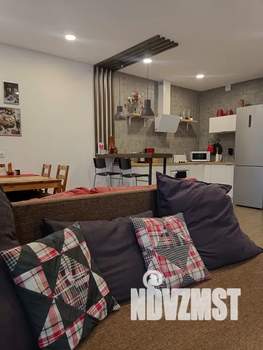 1-к квартира, посуточно, 50м2, 2/4 этаж